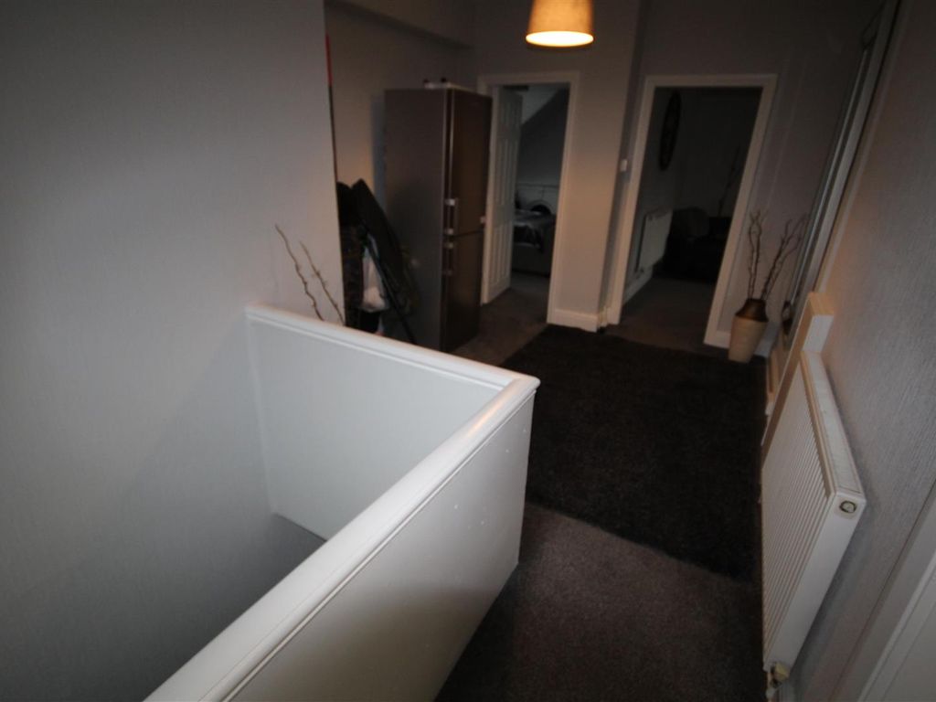 1 bed flat for sale in Abergele Road, Old Colwyn, Colwyn Bay LL29, £79,950