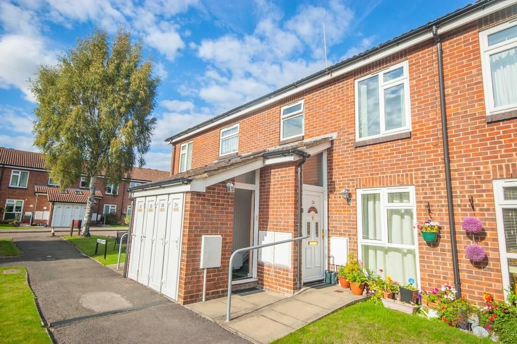 1 bed property for sale in Constable View, Springfield, Chelmsford CM1, £100,000