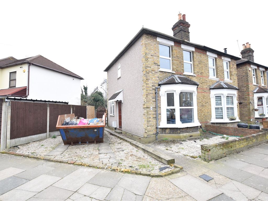 2 bed semi-detached house for sale in Stockland Road, Romford RM7, £325,000