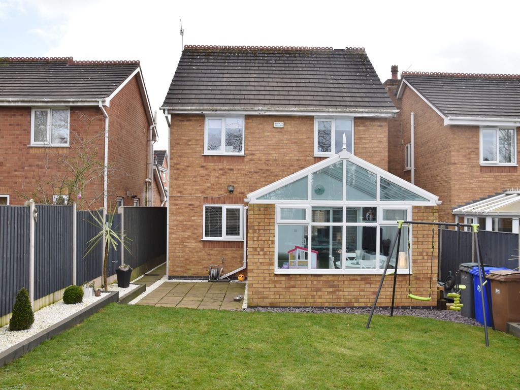 3 bed detached house for sale in Highland Drive, Lightwood, Stoke-On-Trent ST3, £270,000