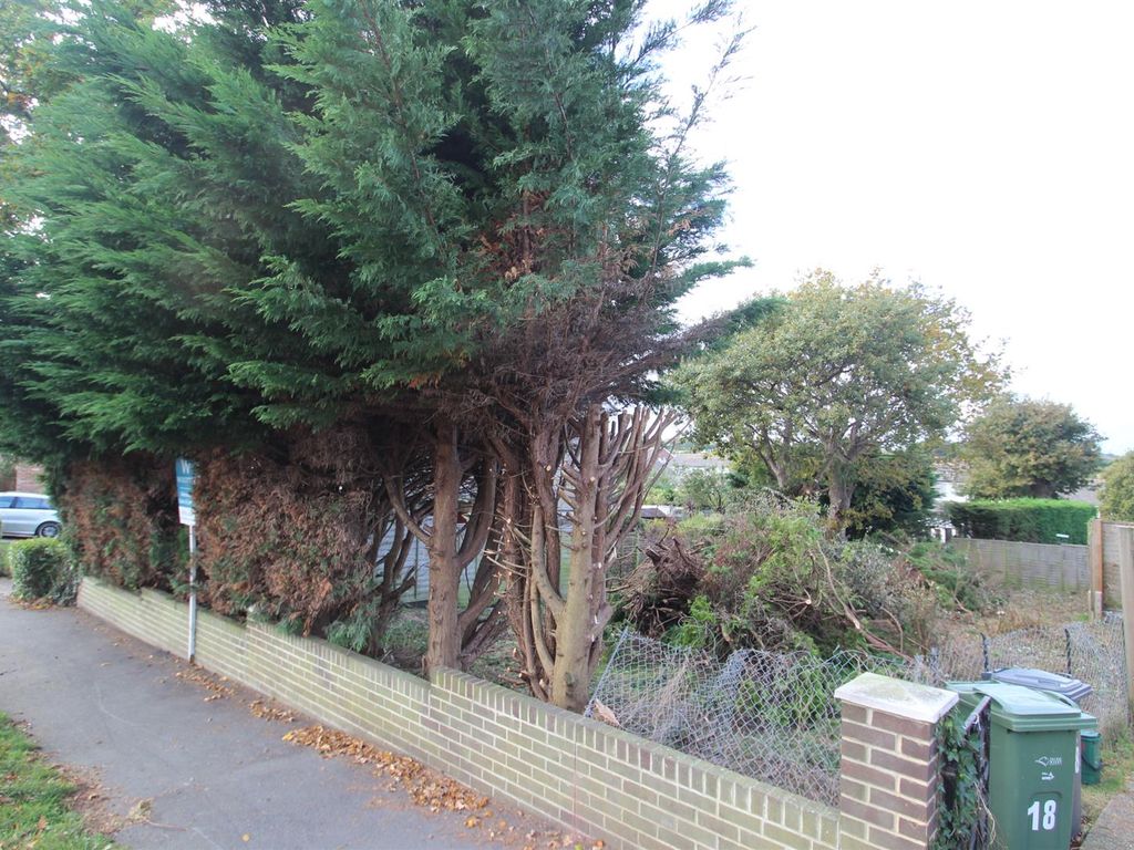 Land for sale in Winston Avenue, Ryde PO33, £110,000