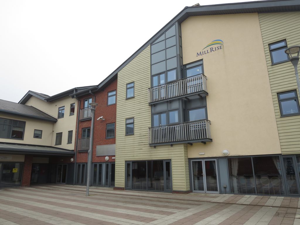 2 bed flat for sale in Mill Rise Village, Lymebrook Way, Newcastle, Staffordshire ST5, £60,000