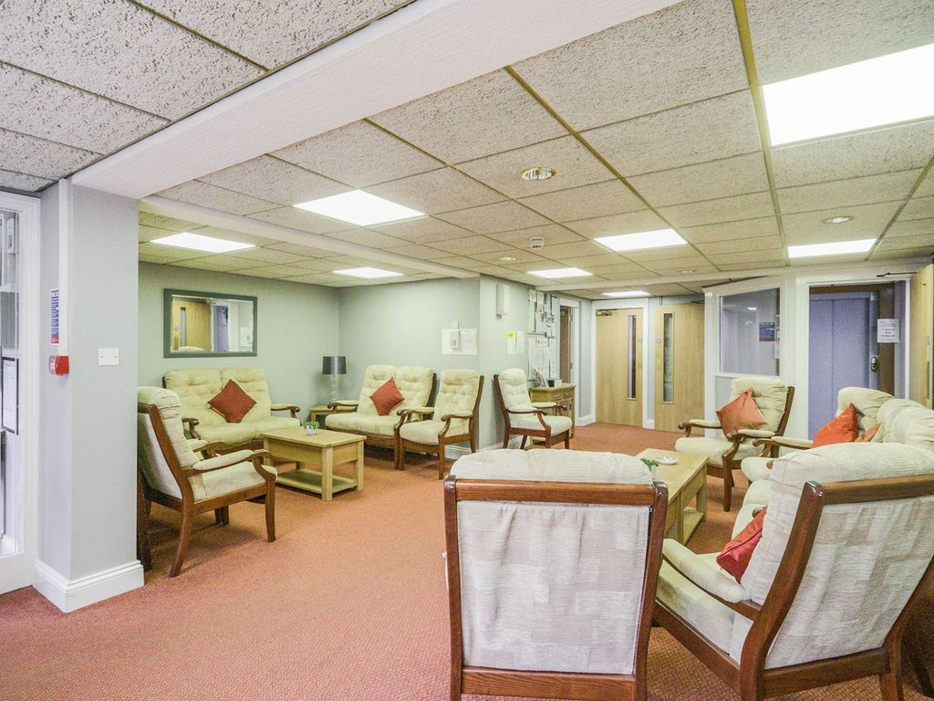 2 bed property for sale in 22 Crook Log, Bexleyheath DA6, £249,999