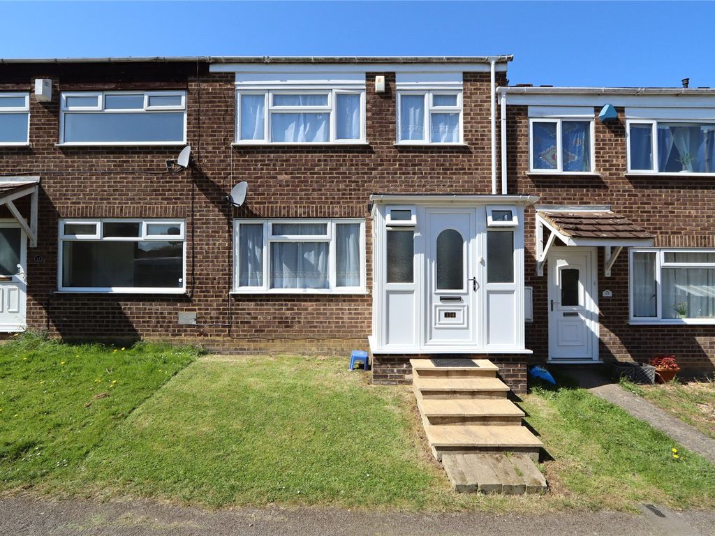 3 bed terraced house for sale in Lanner Walk, Eaglestone, Milton Keynes, Buckinghamshire MK6, £260,000