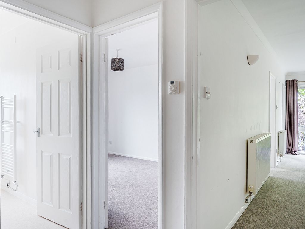 2 bed flat for sale in All Saints Court, All Saints Villas Road, Cheltenham GL52, £220,000
