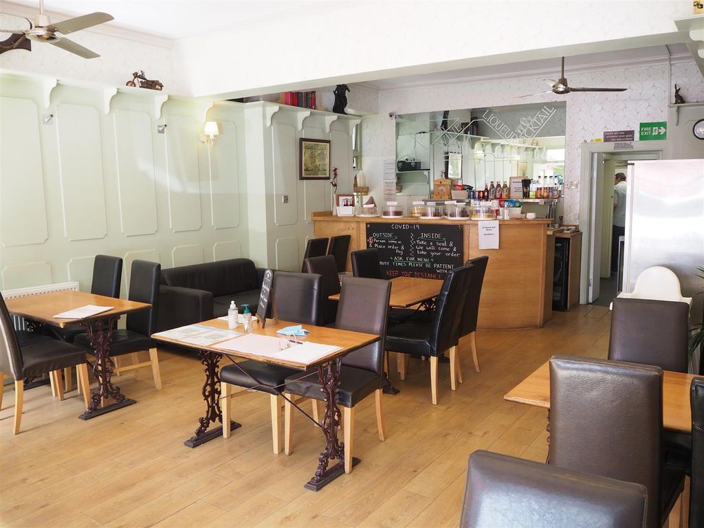 Restaurant/cafe for sale in Cafe & Sandwich Bars DE4, Matlock Bath, Derbyshire, £87,000