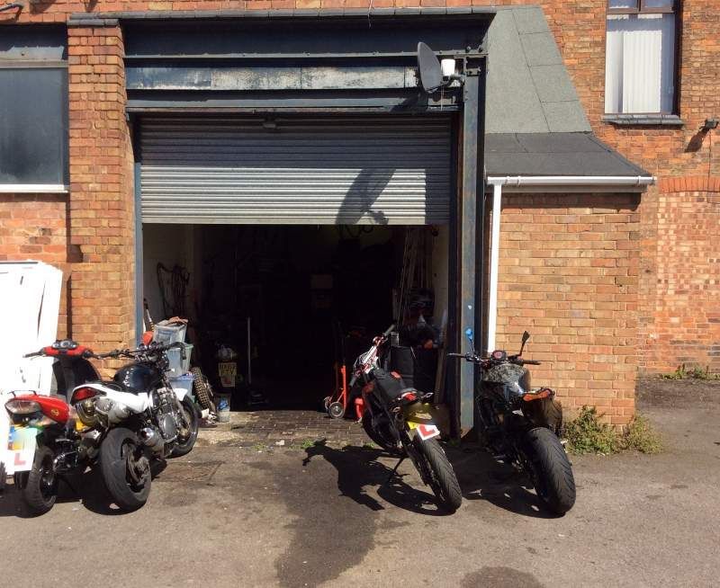 Parking/garage for sale in Leicester, England, United Kingdom LE9, £25,000