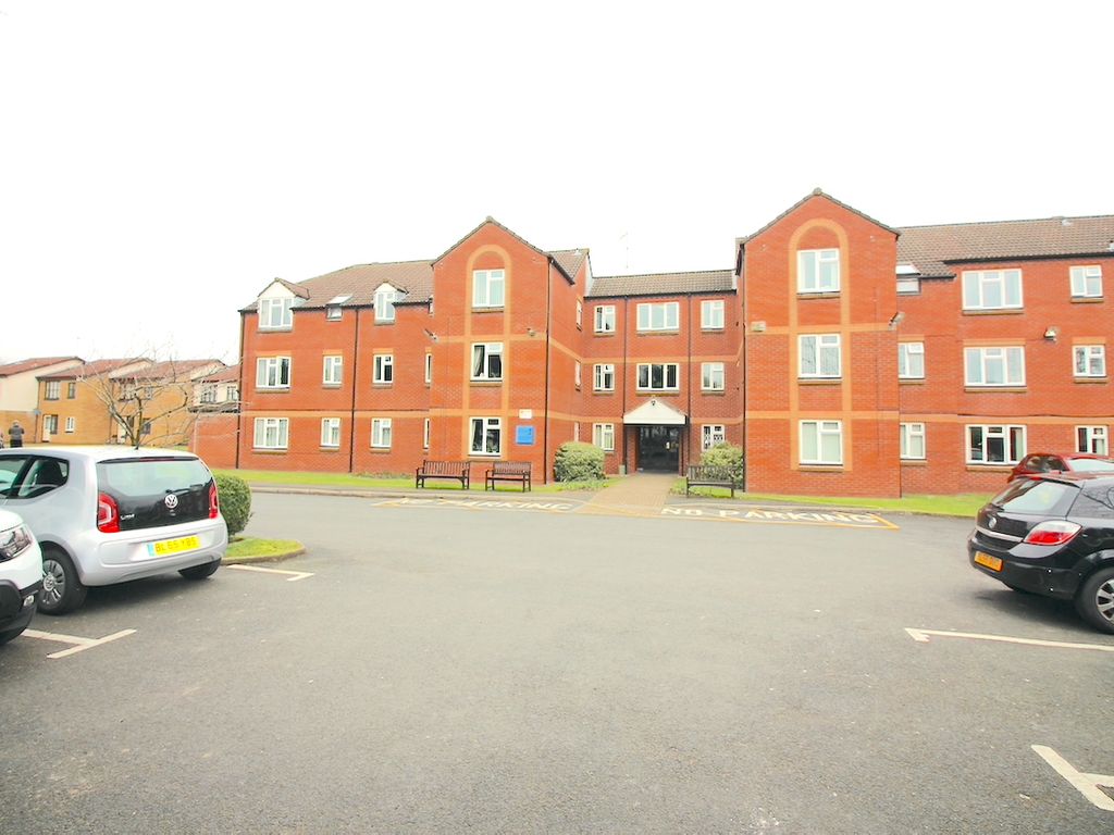 2 bed flat for sale in Flat 11, Oak Tree Court, 15 Pembroke Way, Birmingham, West Midlands B28, £92,500