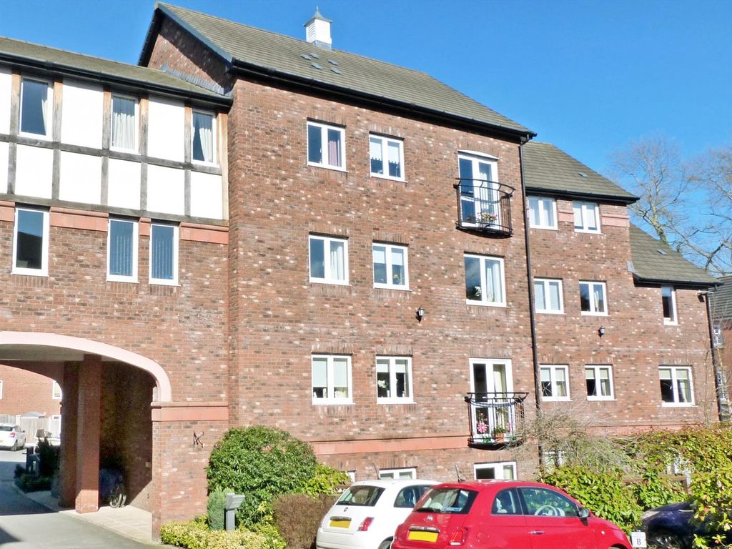 1 bed flat for sale in Beatty Court, Holland Walk, Nantwich CW5, £120,000