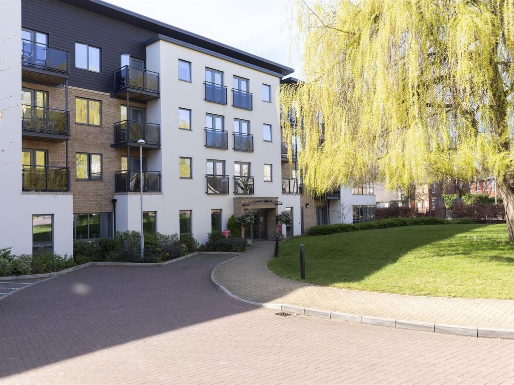 1 bed flat for sale in Jenner Court, St. Georges Road, Cheltenham, Gloucestershire GL50, £120,000