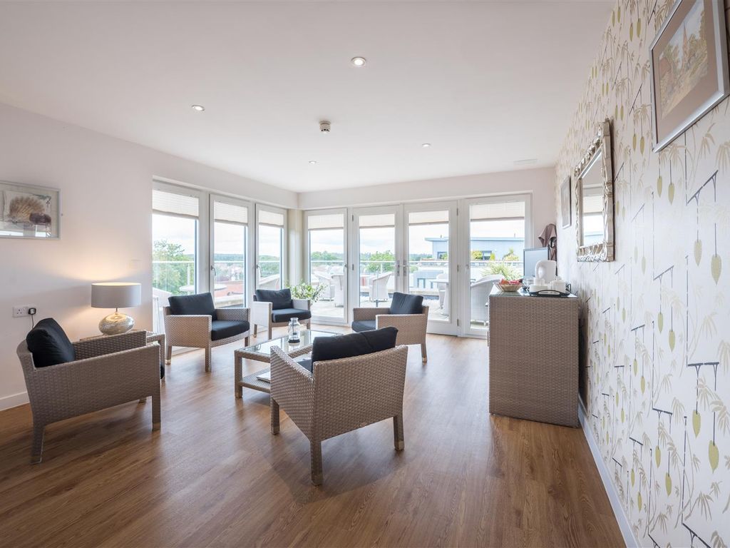 1 bed flat for sale in Lyle Court, 25 Barnton Grove, Barnton, Edinburgh EH4, £233,000