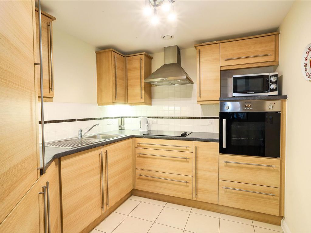 1 bed flat for sale in Chester Way, Northwich CW9, £140,000