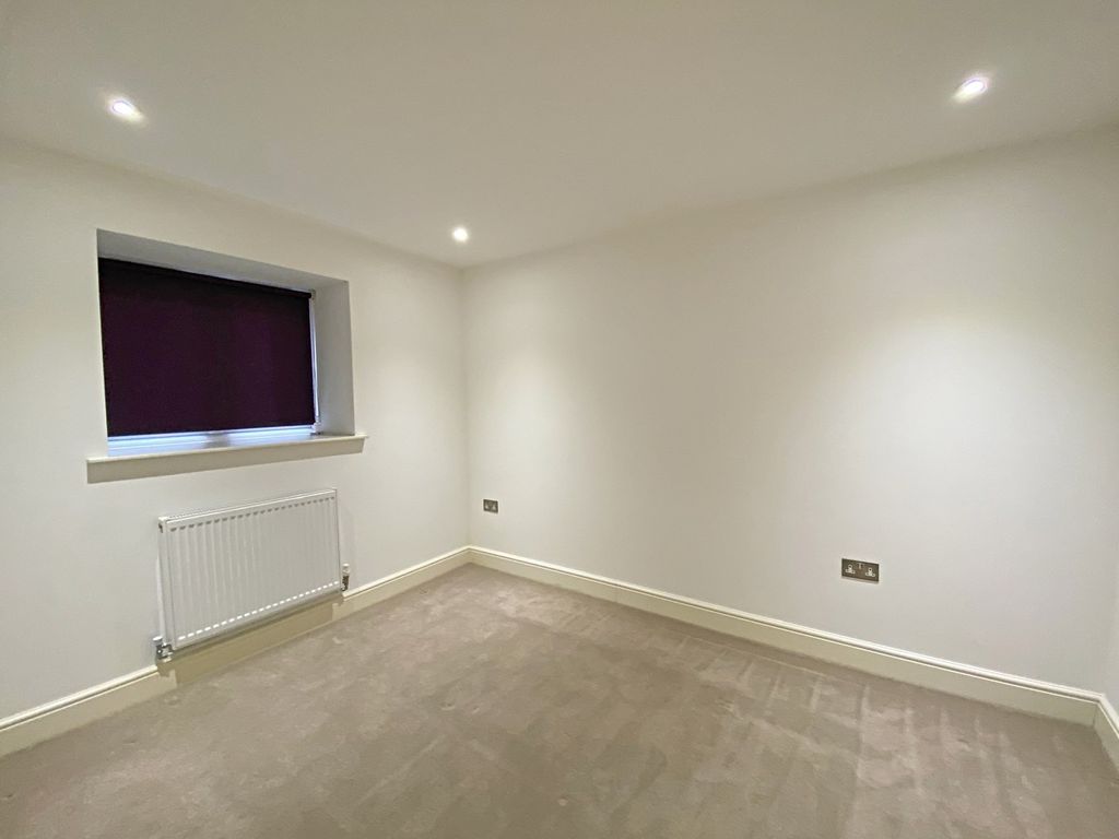 1 bed flat for sale in 57 Nightingale Road, Hitchin SG5, £190,000