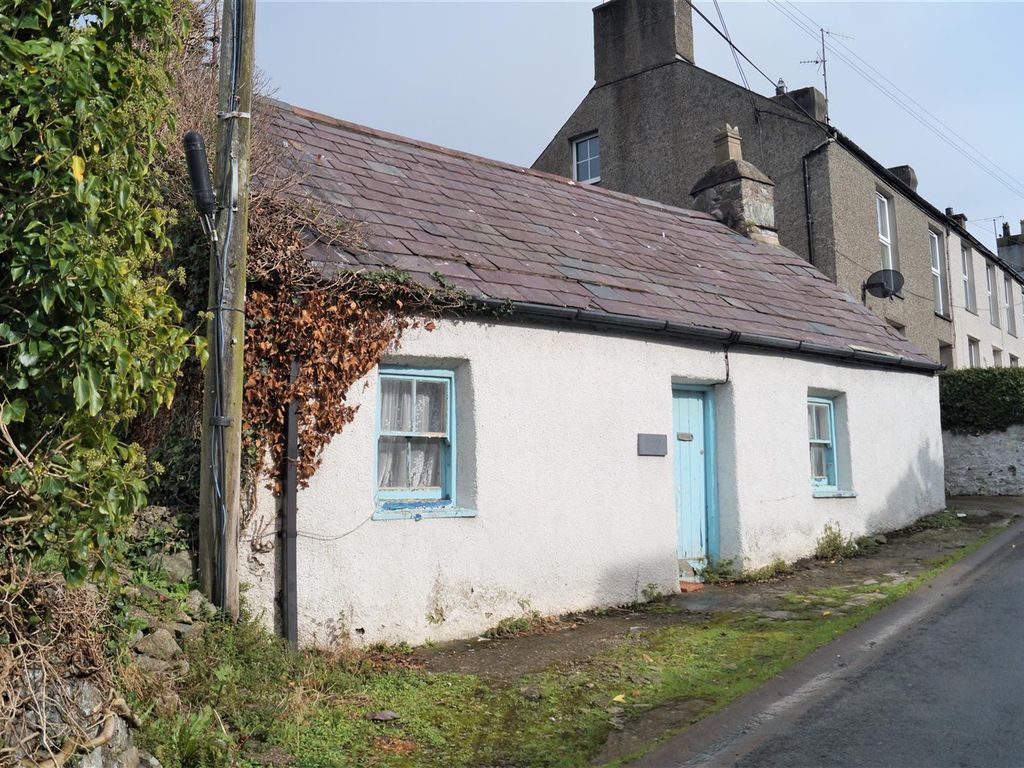 2 bed detached house for sale in Lon Llan, Edern, Pwllheli LL53, £198,000