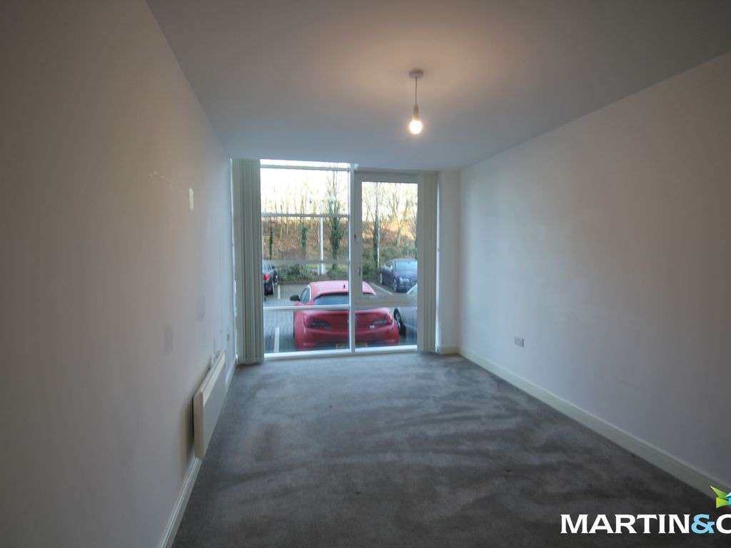 1 bed flat for sale in Landmark, Waterfront West, Brierley Hill DY5, £75,000