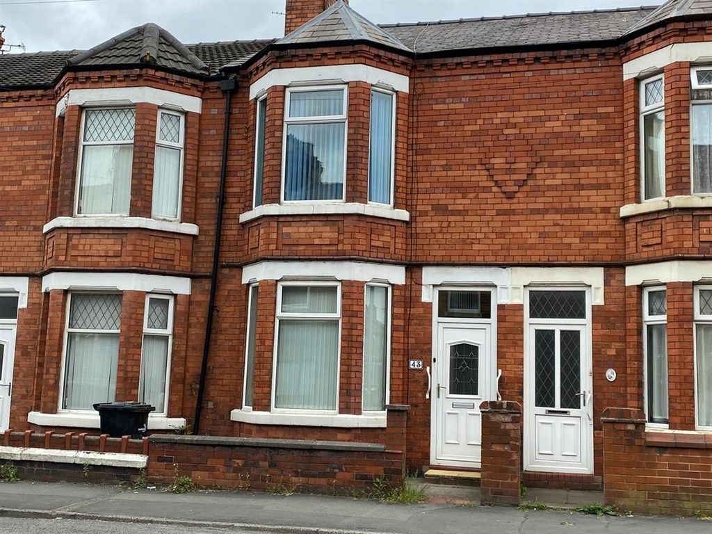 3 bed terraced house for sale in Underwood Lane, Crewe CW1, £100,000