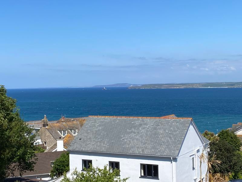 1 bed flat for sale in Bishops Road, St. Ives TR26, £300,000