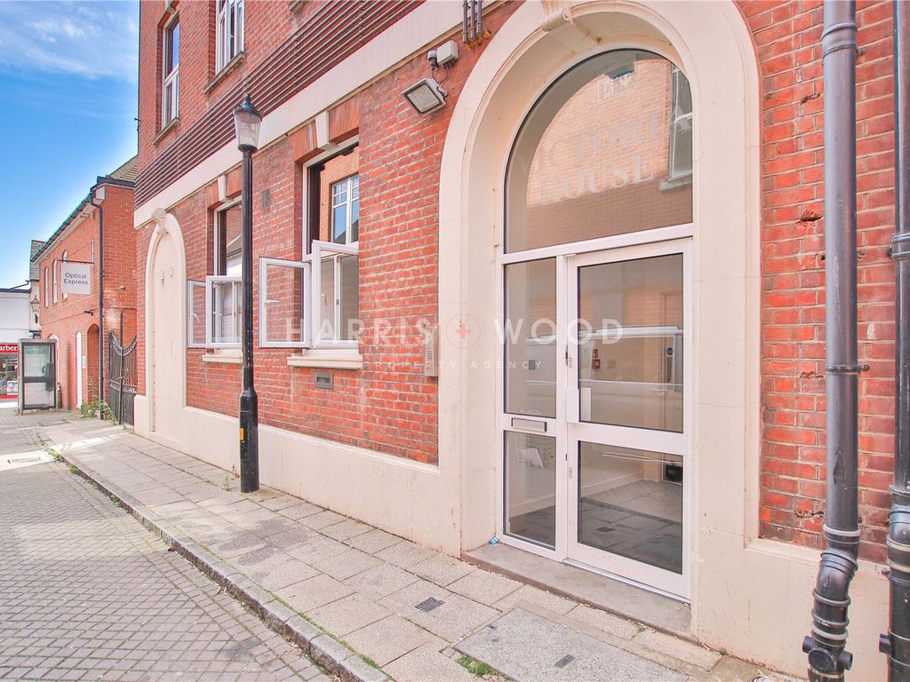 1 bed flat for sale in Eld Lane, Colchester CO1, £120,000