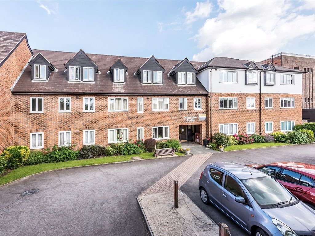 1 bed flat for sale in Rectory Road, Beckenham BR3, £120,000