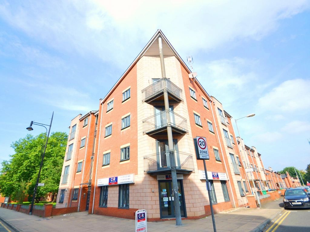 2 bed flat for sale in Meridian Square, Stretford Road, Hulme, Manchester. M15, £180,000