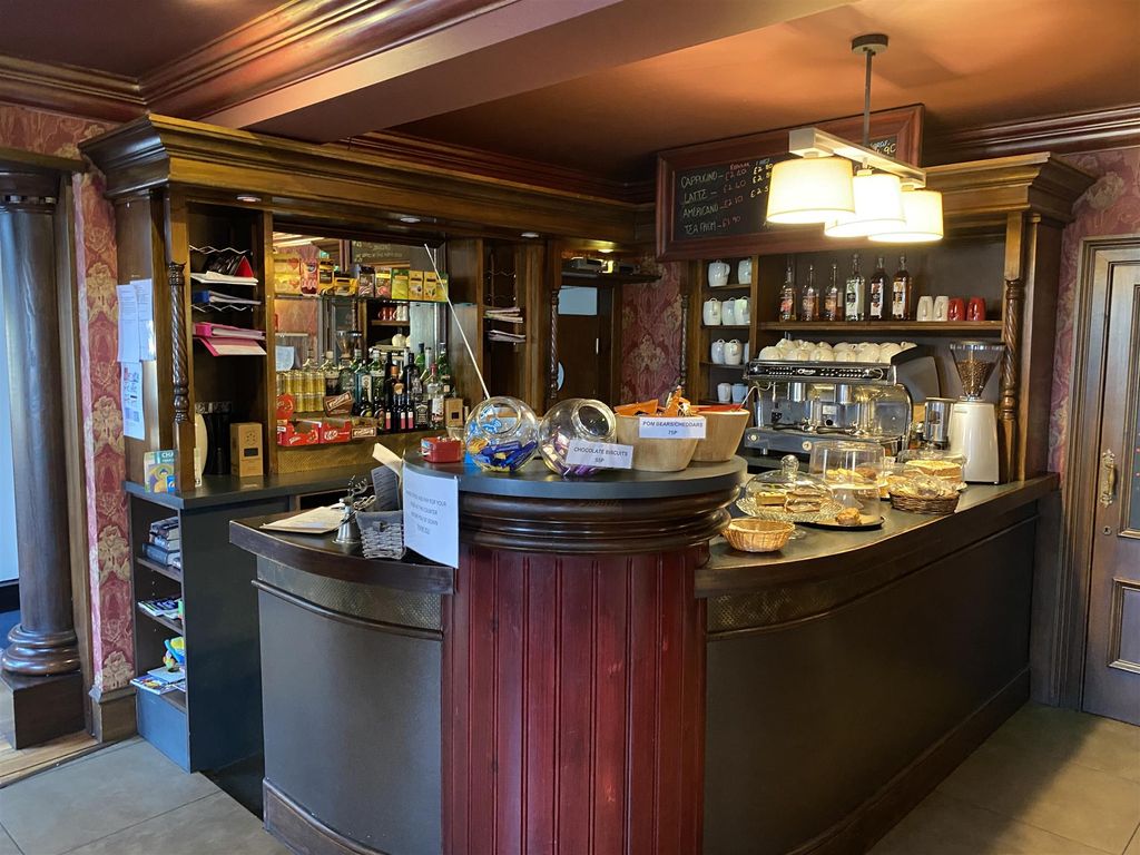 Restaurant/cafe for sale in DD8, Forfar, Angus, £399,950