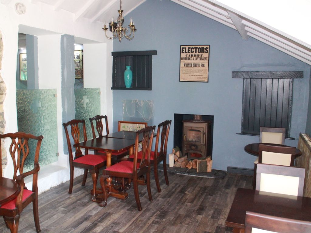 Pub/bar for sale in Church Road, Cowbridge CF71, £395,000