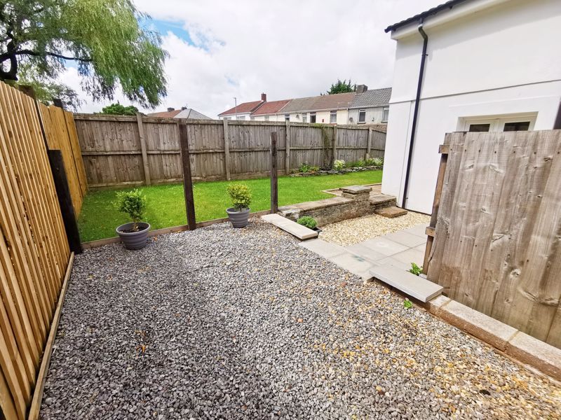 3 bed detached house for sale in Bedwas Road, Caerphilly CF83, £275,000