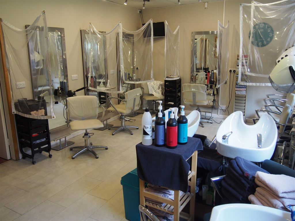 Retail premises for sale in Hair Salons DL8, North Yorkshire, £25,000