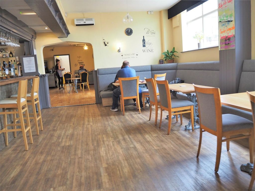 Pub/bar for sale in Restaurants LA18, Cumbria, £85,000