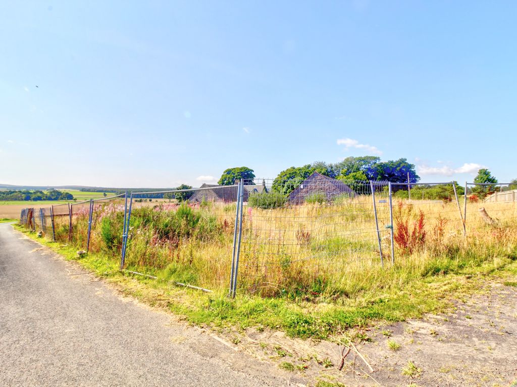 Land for sale in Seggieden Steadings, Whigstreet, Forfar DD8, £125,000