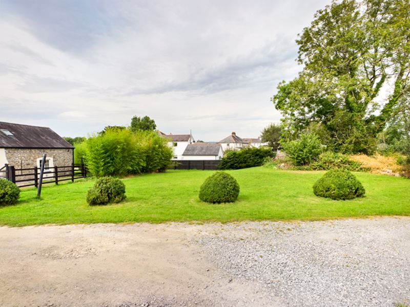 Land for sale in Heol Y Maerdy, Ffairfach, Llandeilo SA19, £125,000