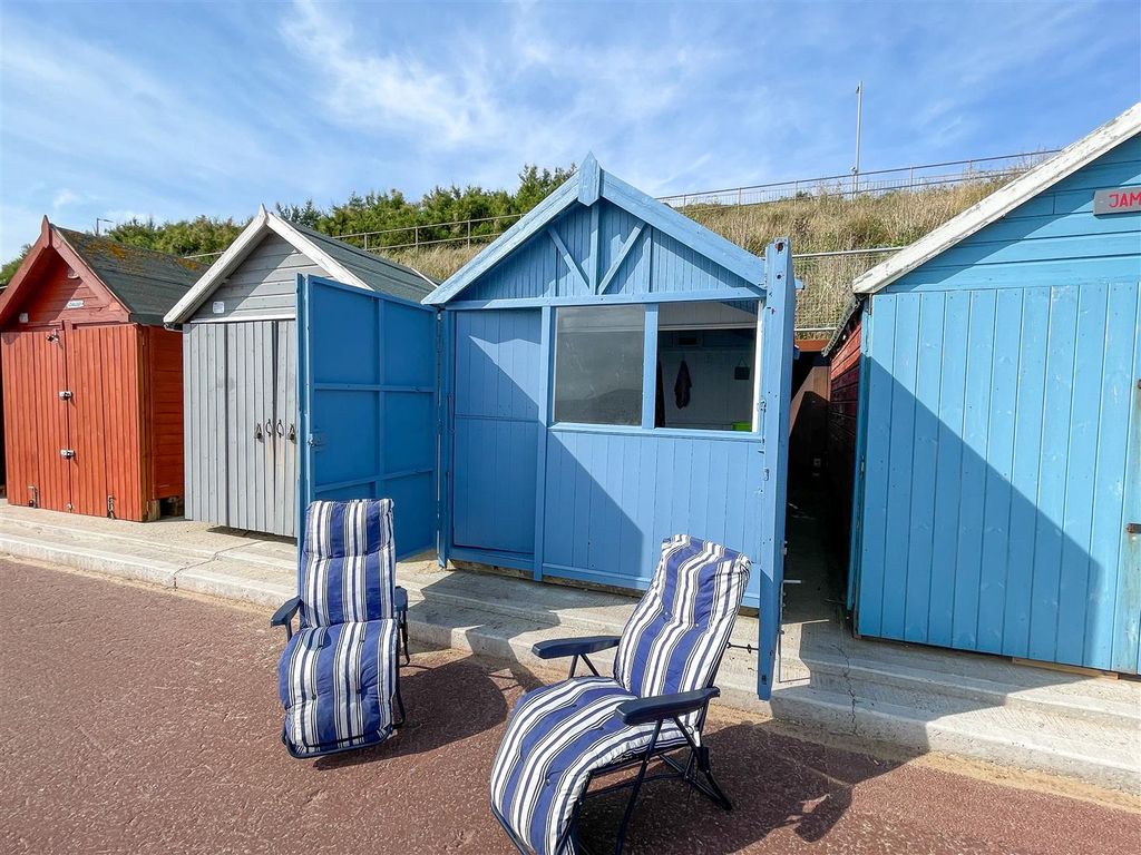 Property for sale in Beach Hut, Kings Parade, Holland-On-Sea CO15, £32,000
