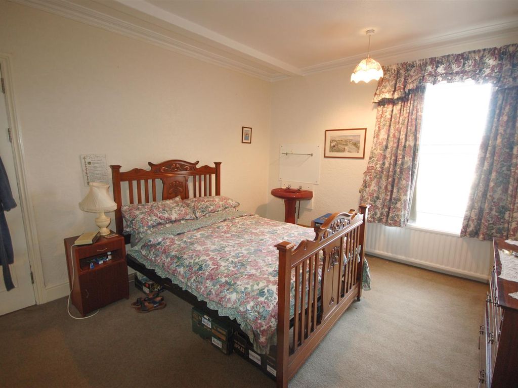 4 bed flat for sale in 5, South Marine Terrace, Aberystwyth SY23, £195,000