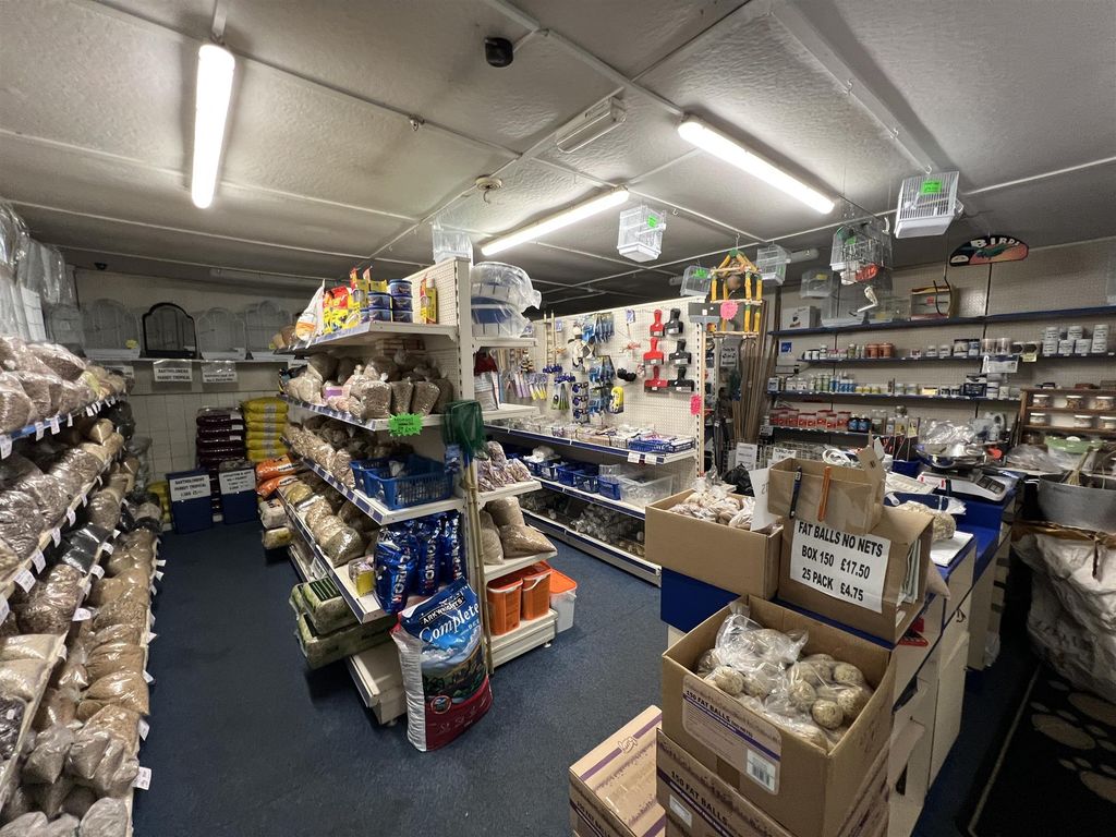 Commercial property for sale in Pets, Supplies & Services NG18, Nottinghamshire, Nottinghamshire, £29,950