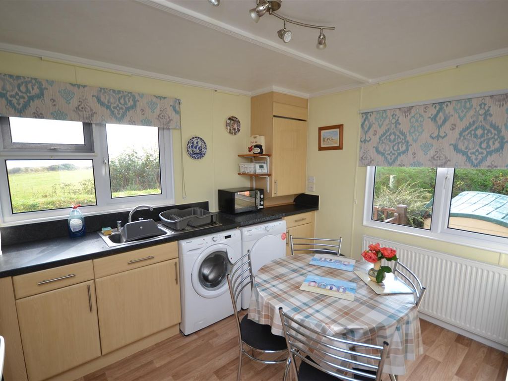 1 bed detached bungalow for sale in Beacon Road, Trimingham, Norwich NR11, £55,000