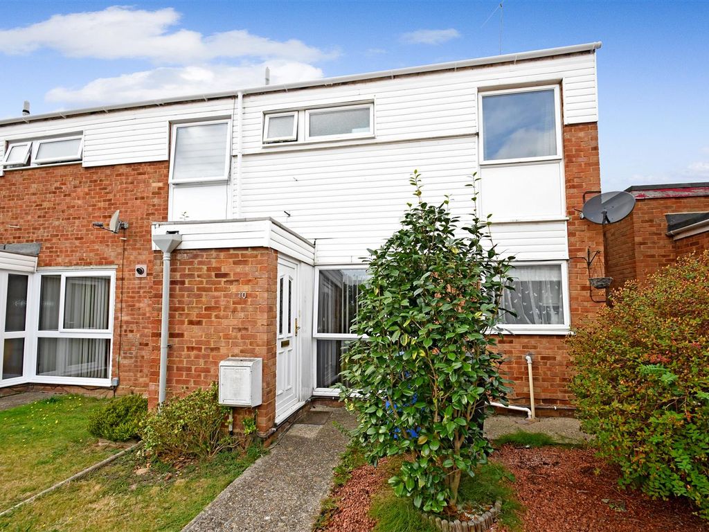 3 bed end terrace house for sale in Abbotsbury Close, Ipswich IP2, £210,000