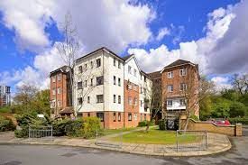 1 bed flat for sale in Campion Court, Elmore Close, Wembley HA0, £275,500