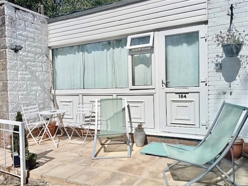 1 bed mobile/park home for sale in Cockleton Lane, Cowes, Isle Of Wight PO31, £55,000