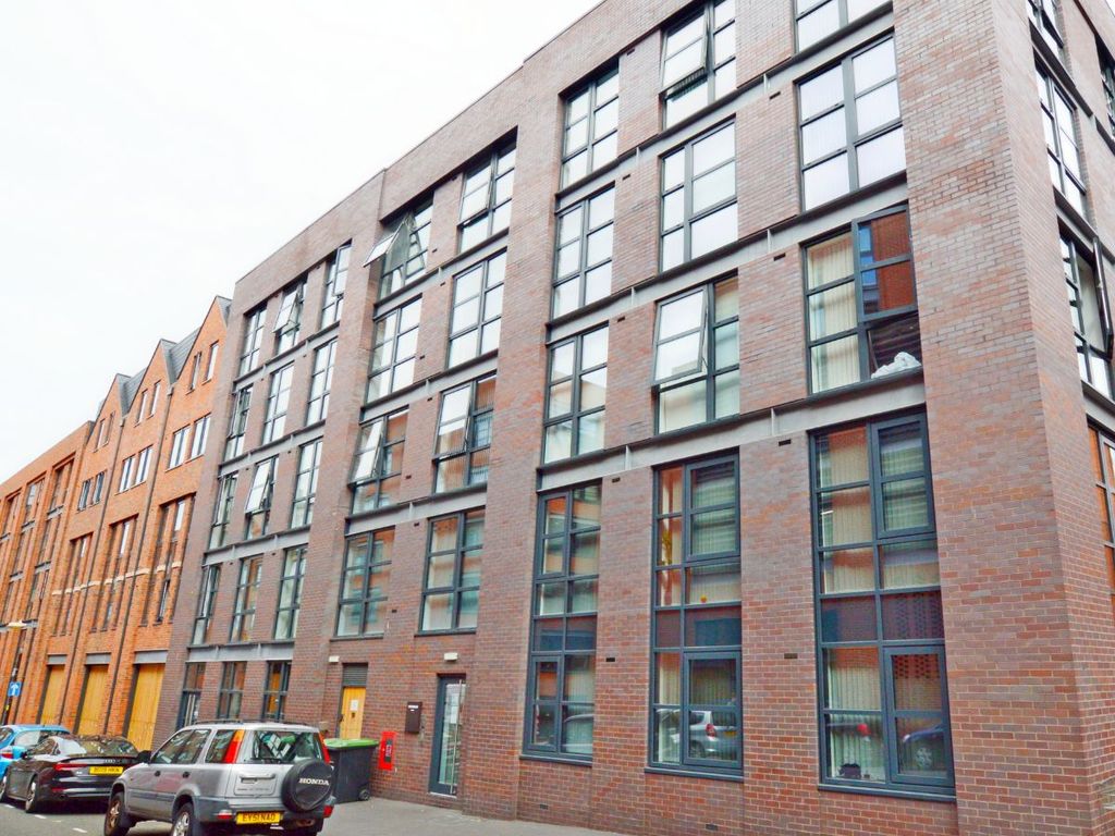 2 bed flat for sale in Summer House, Pope Street, Birmingham B1, £230,000