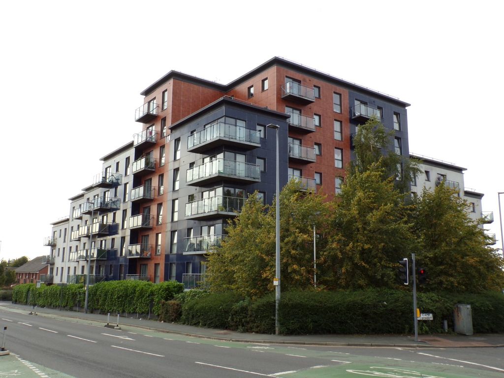 1 bed flat for sale in Camp Street, Salford, Greater Manchester M7, £80,000