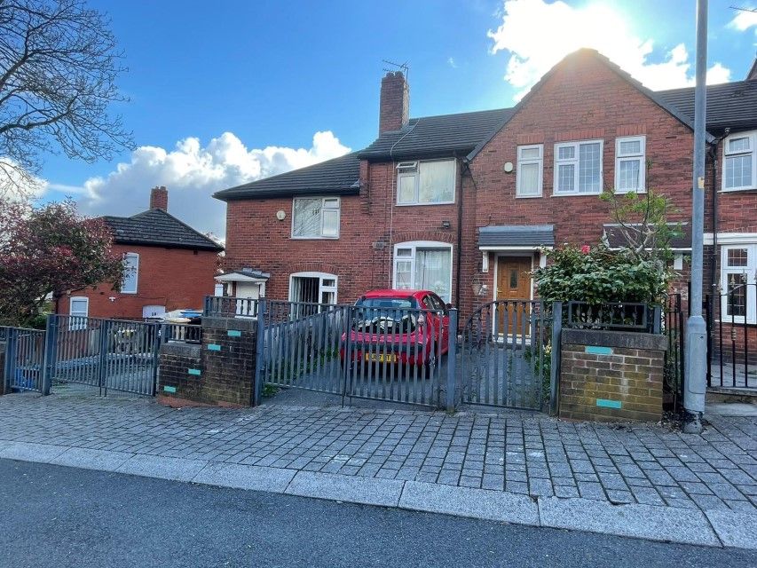 2 bed terraced house for sale in Shepley Avenue, Bolton BL3, £135,000