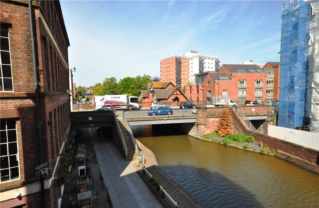 2 bed flat for sale in Steam Mill Street, Chester, Cheshire CH3, £210,000