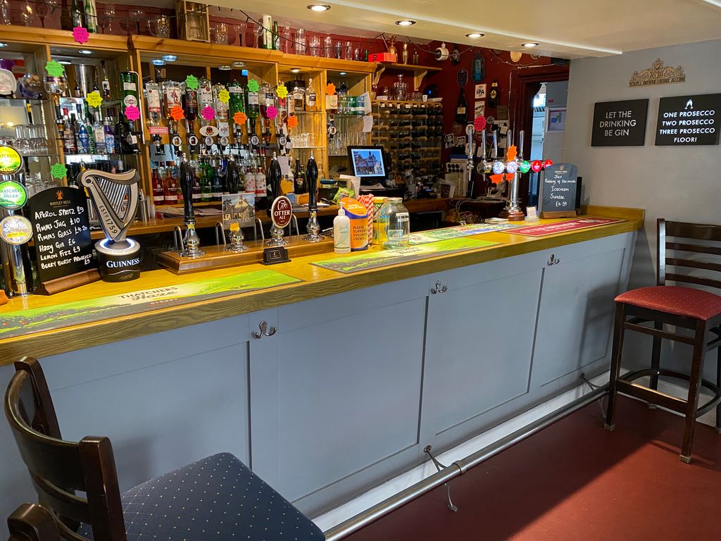 Pub/bar for sale in High Street, Milborne Port DT9, £460,000