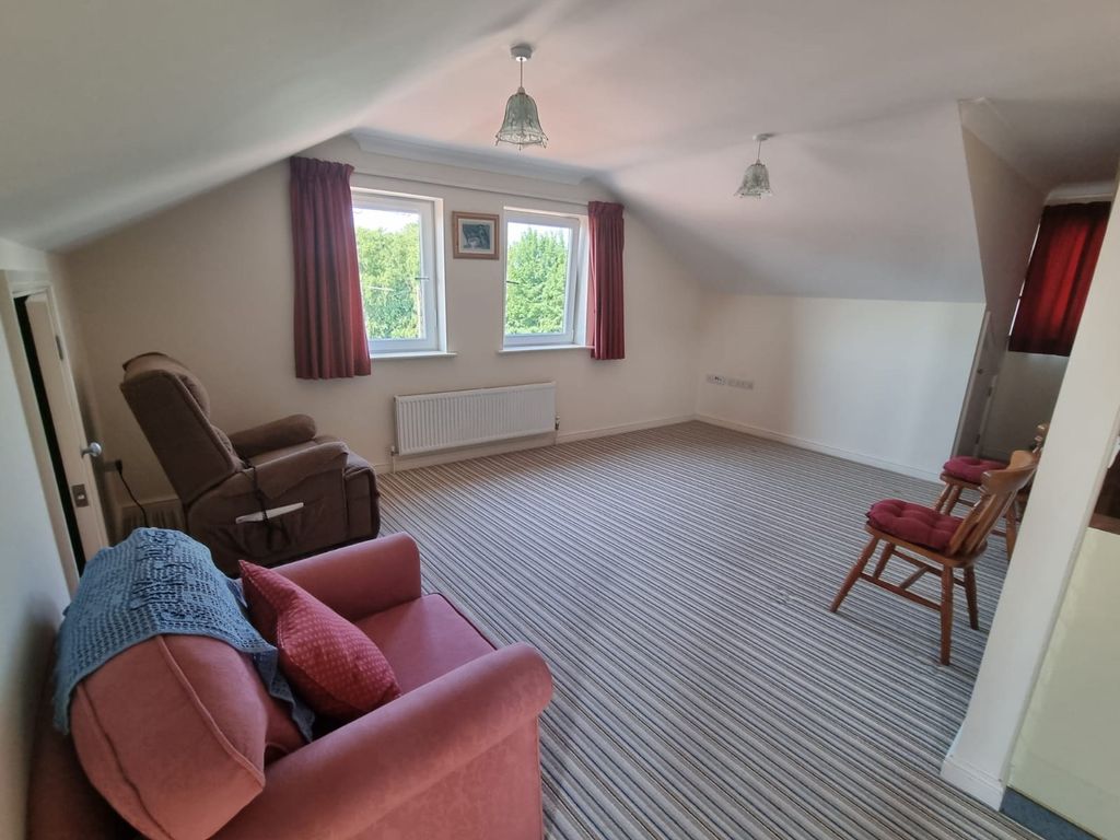 1 bed flat for sale in Thetford Road, Watton, Thetford, Norfolk IP25, £90,000