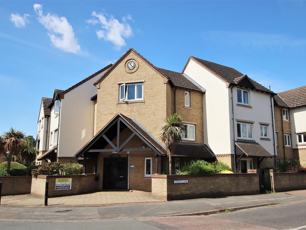1 bed property for sale in Haig Court, Chesterton, Cambridge CB4, £135,000