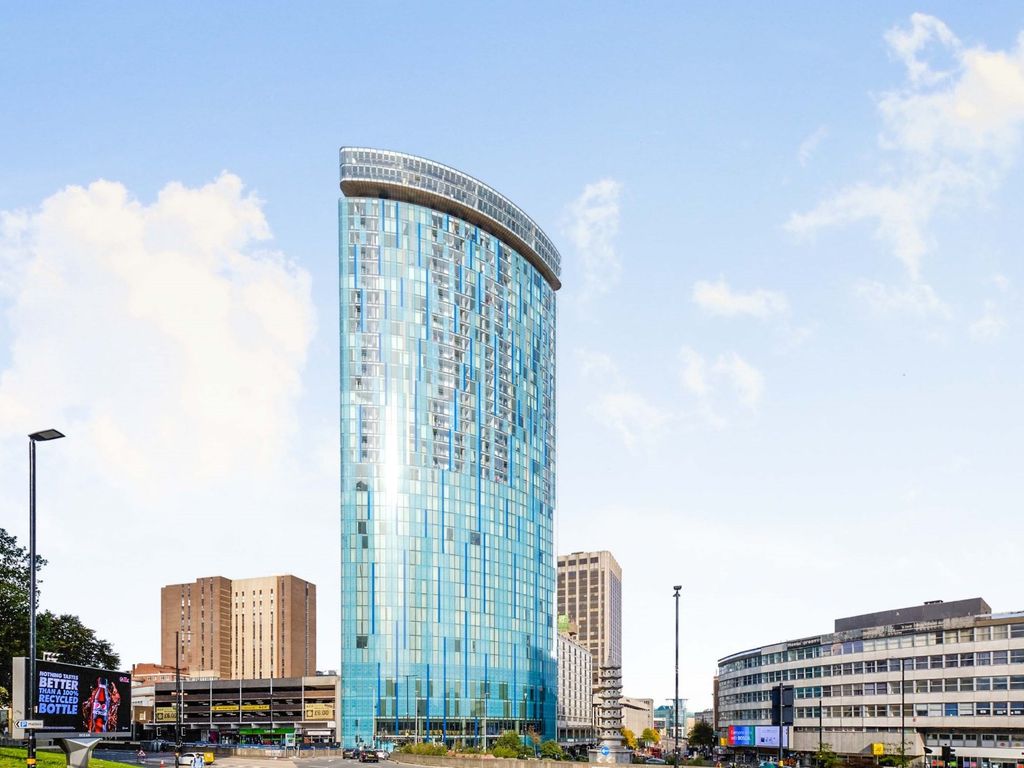 1 bed flat for sale in Beetham Tower, 10 Holloway Circus Queensway, Birmingham, West Midlands B1, £140,000