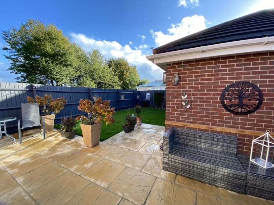 3 bed detached house for sale in Barnetts Lane, Brownhills, . WS8, £249,950