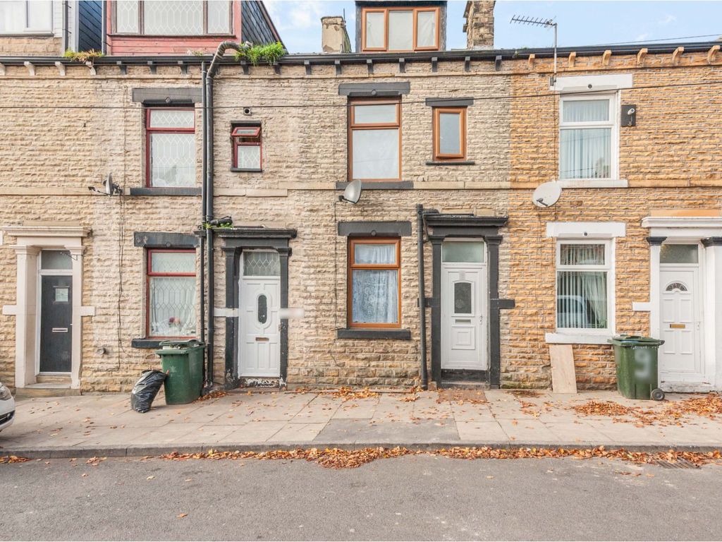 3 bed terraced house for sale in Greenhill Street, Bradford BD3, £105,000