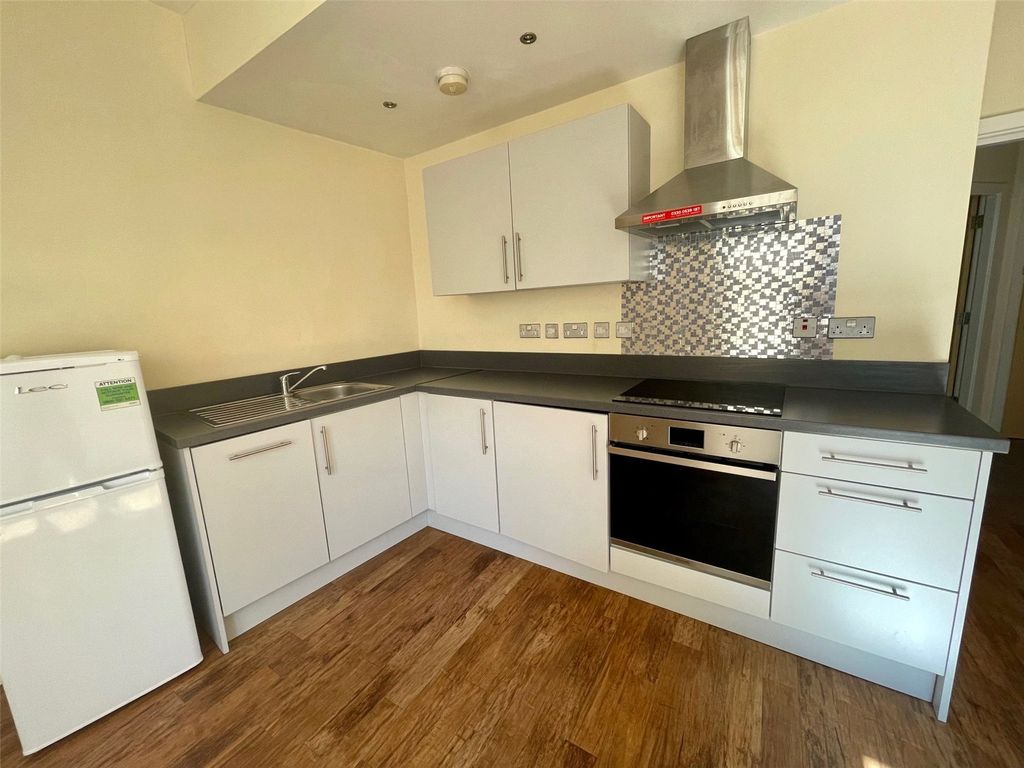 2 bed flat for sale in Wellington Court, 4 Rutland Street, Leicester LE1, £120,000