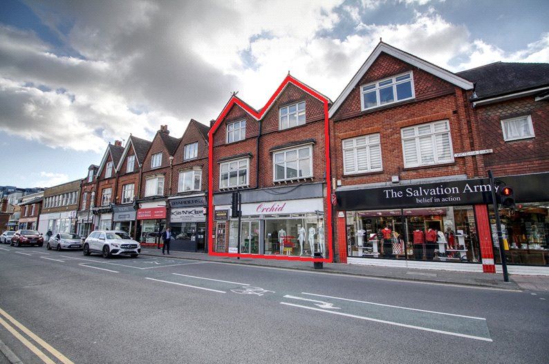 Office for sale in Victoria Road, Horley RH6, £600,000